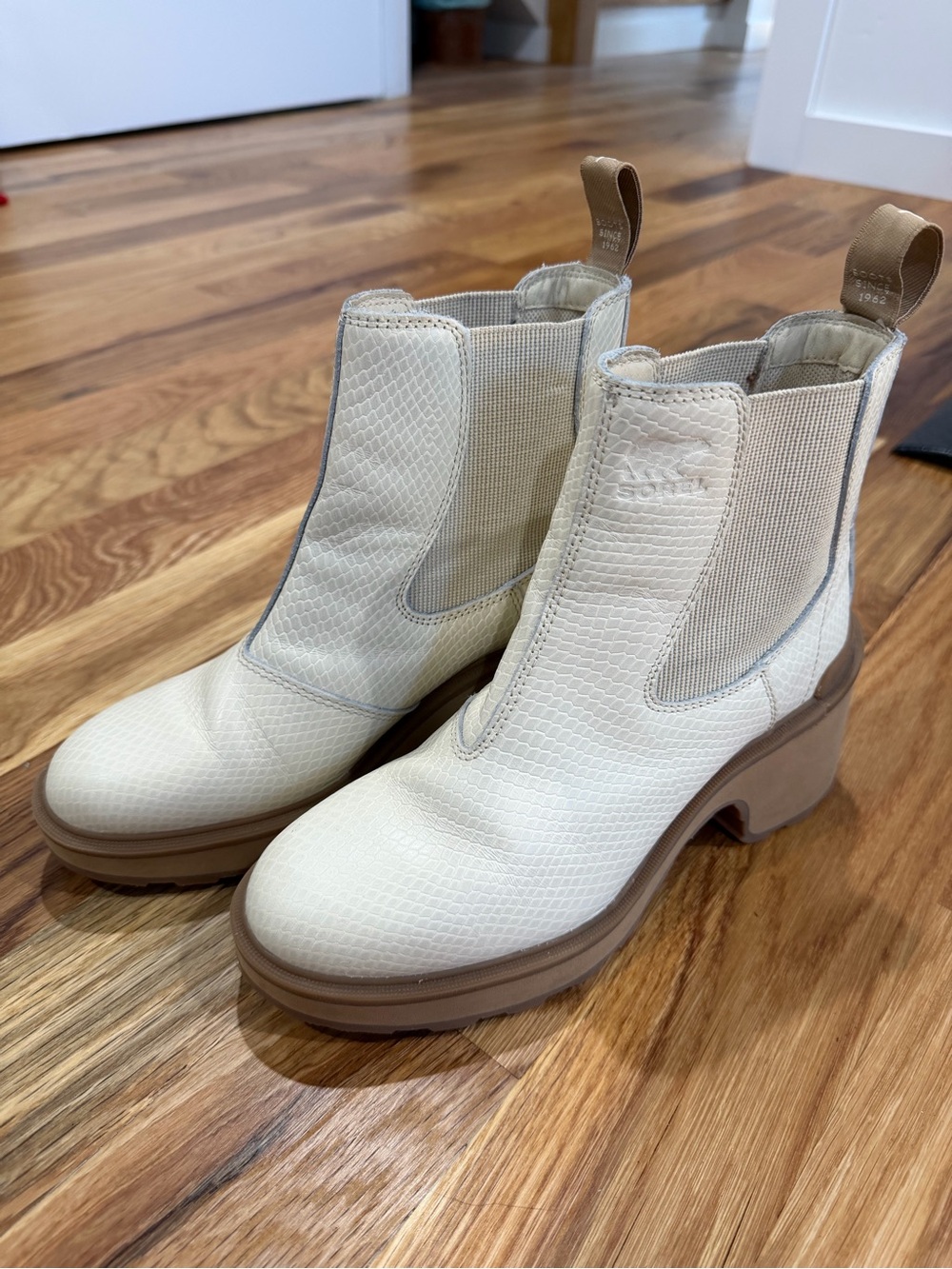 Sorel Hi-Line Heel Chelsea Boots